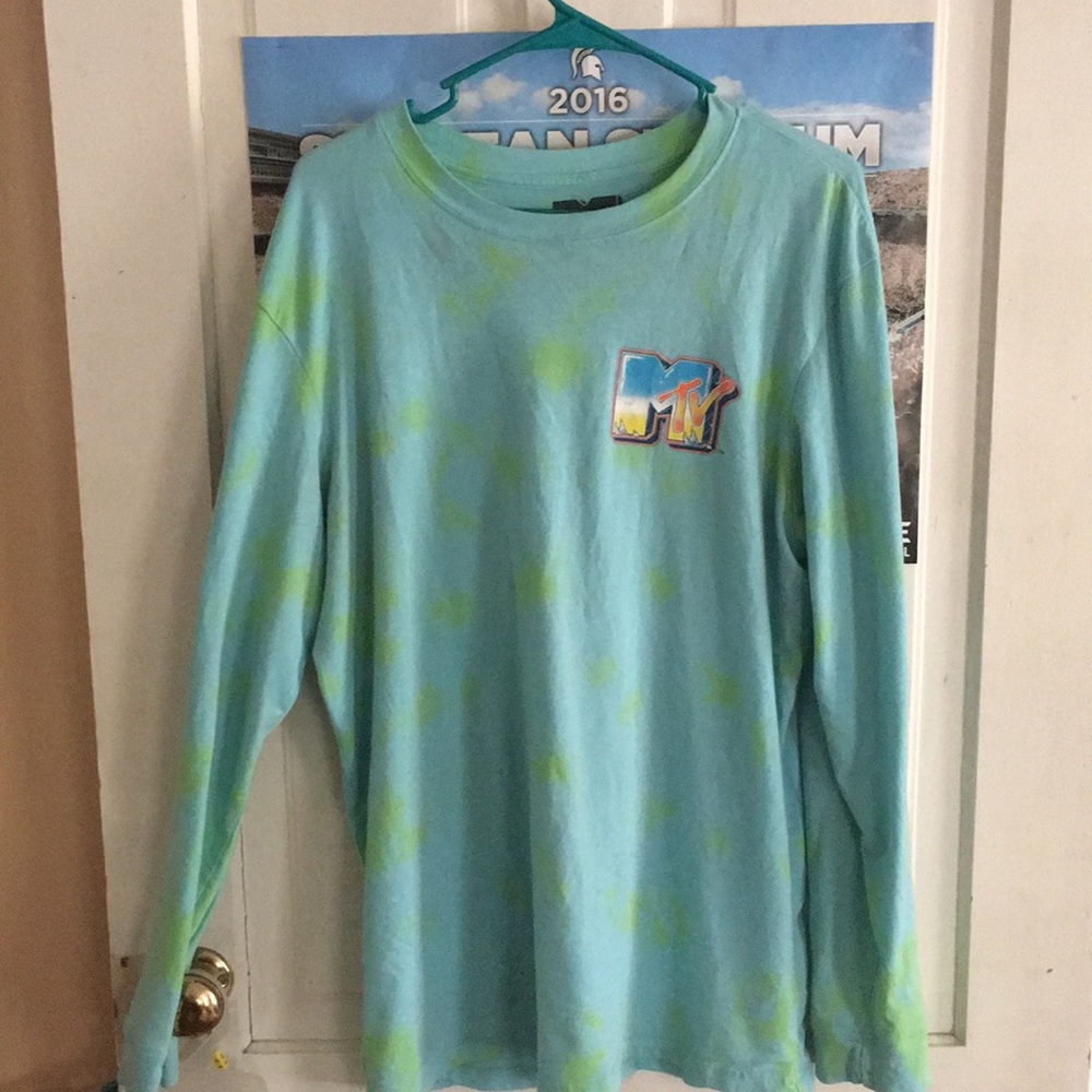 MTV long sleeve